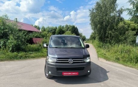 Volkswagen Caravelle T5, 2012 год, 2 150 000 рублей, 2 фотография