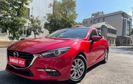 Mazda 3, 2018 год, 1 850 000 рублей, 1 фотография