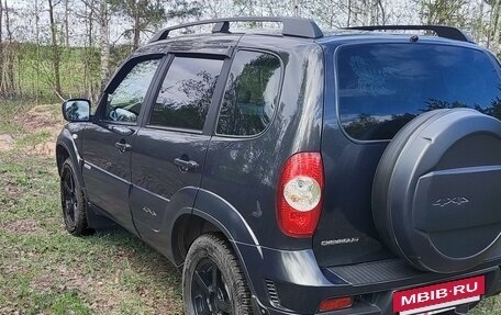 Chevrolet Niva I рестайлинг, 2017 год, 870 000 рублей, 7 фотография