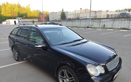 Mercedes-Benz C-Класс, 2006 год, 680 000 рублей, 11 фотография