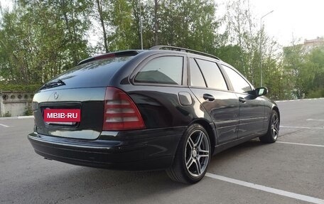 Mercedes-Benz C-Класс, 2006 год, 680 000 рублей, 8 фотография