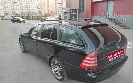 Mercedes-Benz C-Класс, 2006 год, 680 000 рублей, 7 фотография