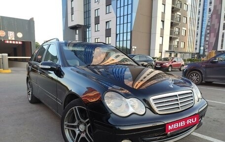 Mercedes-Benz C-Класс, 2006 год, 680 000 рублей, 15 фотография