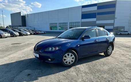 Mazda Axela, 2004 год, 555 000 рублей, 2 фотография