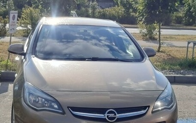 Opel Astra J, 2013 год, 890 000 рублей, 1 фотография