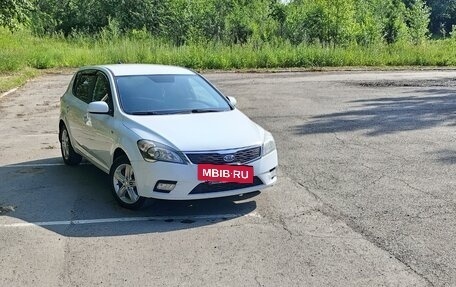 KIA cee'd I рестайлинг, 2010 год, 970 000 рублей, 3 фотография