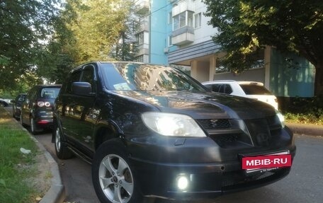 Mitsubishi Outlander III рестайлинг 3, 2005 год, 599 000 рублей, 5 фотография