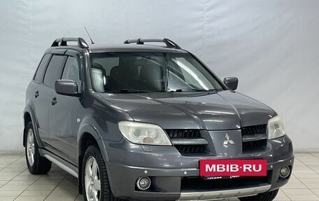 Mitsubishi Outlander III рестайлинг 3, 2006 год, 999 000 рублей, 2 фотография