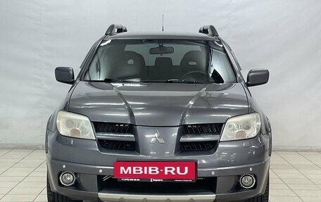 Mitsubishi Outlander III рестайлинг 3, 2006 год, 999 000 рублей, 3 фотография