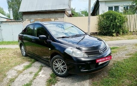 Nissan Tiida, 2011 год, 950 000 рублей, 3 фотография