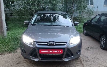 Ford Focus III, 2012 год, 850 000 рублей, 2 фотография