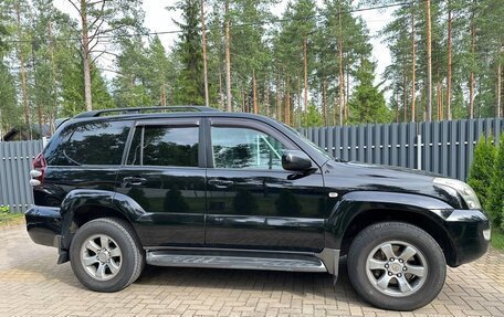 Toyota Land Cruiser Prado 120 рестайлинг, 2008 год, 2 168 000 рублей, 6 фотография