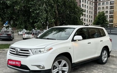 Toyota Highlander III, 2011 год, 2 070 000 рублей, 1 фотография