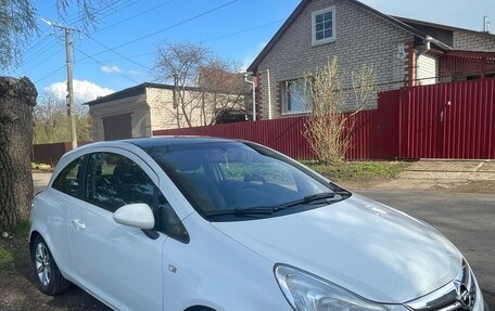 Opel Corsa D, 2011 год, 700 000 рублей, 2 фотография