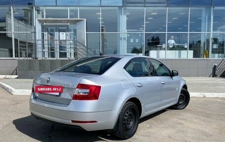 Skoda Octavia, 2018 год, 1 900 000 рублей, 5 фотография