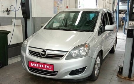 Opel Zafira B, 2012 год, 900 000 рублей, 1 фотография