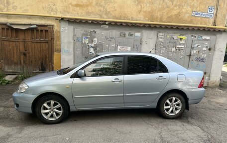 Toyota Corolla, 2005 год, 450 000 рублей, 4 фотография