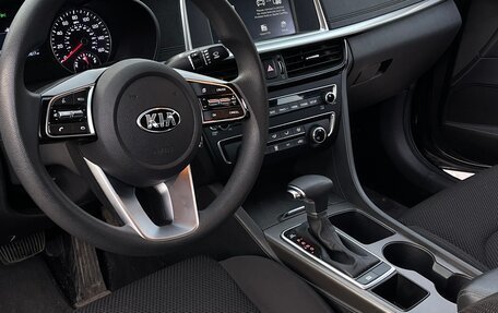 KIA Optima IV, 2019 год, 1 750 000 рублей, 3 фотография