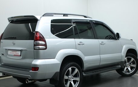 Toyota Land Cruiser Prado 120 рестайлинг, 2006 год, 2 575 000 рублей, 2 фотография