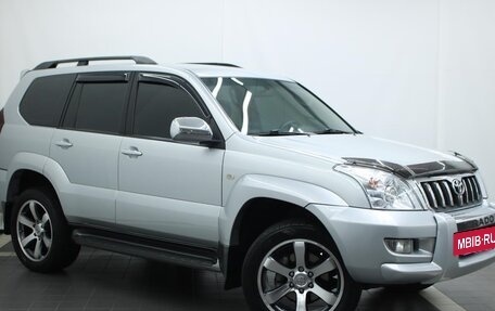 Toyota Land Cruiser Prado 120 рестайлинг, 2006 год, 2 575 000 рублей, 9 фотография