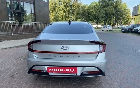 Hyundai Sonata VIII, 2022 год, 2 750 000 рублей, 4 фотография