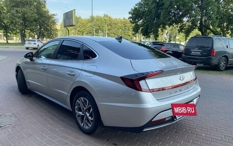 Hyundai Sonata VIII, 2022 год, 2 750 000 рублей, 5 фотография