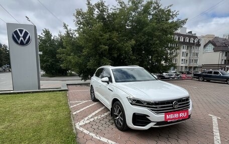 Volkswagen Touareg III, 2018 год, 6 700 000 рублей, 3 фотография