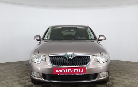 Skoda Superb III рестайлинг, 2012 год, 1 229 000 рублей, 2 фотография