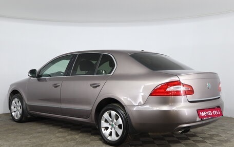 Skoda Superb III рестайлинг, 2012 год, 1 229 000 рублей, 7 фотография