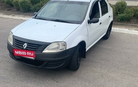 Renault Logan I, 2013 год, 350 000 рублей, 3 фотография