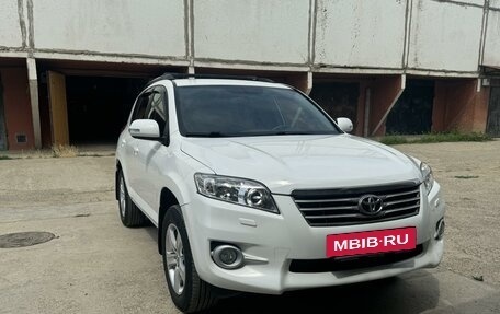 Toyota RAV4, 2011 год, 1 559 000 рублей, 2 фотография