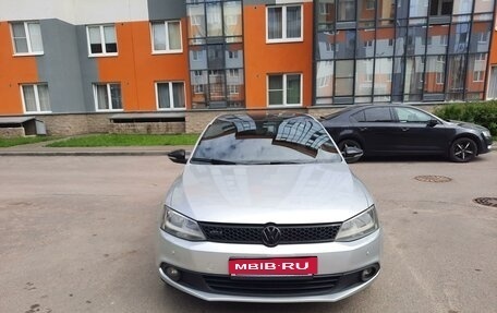 Volkswagen Jetta VI, 2012 год, 800 000 рублей, 2 фотография