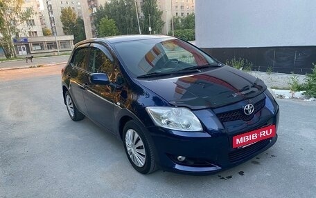 Toyota Auris II, 2007 год, 690 000 рублей, 2 фотография