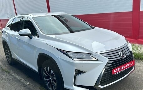 Lexus RX IV рестайлинг, 2016 год, 4 700 000 рублей, 3 фотография