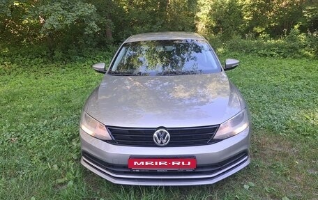 Volkswagen Jetta VI, 2016 год, 1 250 000 рублей, 4 фотография