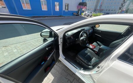 Toyota Camry, 2013 год, 2 150 000 рублей, 9 фотография