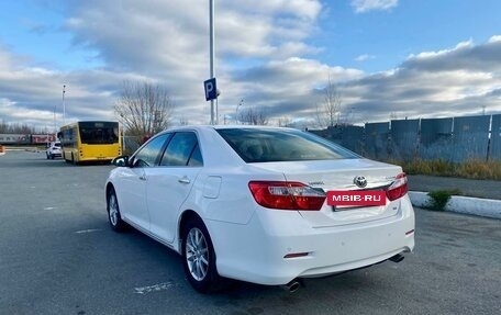 Toyota Camry, 2013 год, 2 150 000 рублей, 16 фотография