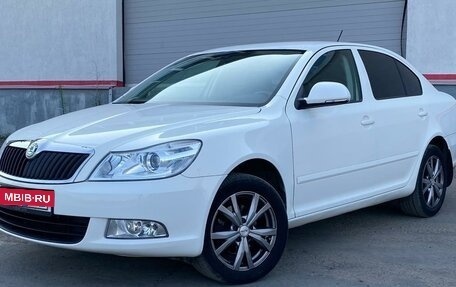 Skoda Octavia, 2011 год, 890 000 рублей, 2 фотография