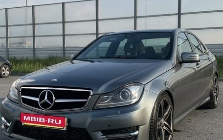 Mercedes-Benz C-Класс, 2011 год, 1 650 000 рублей, 3 фотография