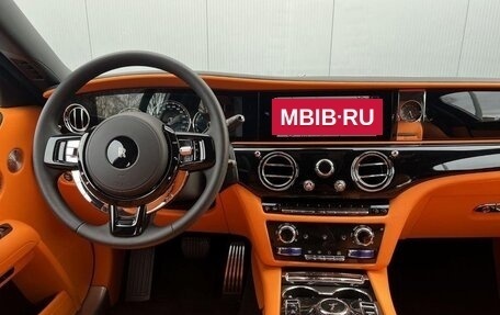 Rolls-Royce Ghost Series II рестайлинг, 2024 год, 52 065 984 рублей, 17 фотография