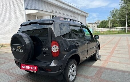 Chevrolet Niva I рестайлинг, 2015 год, 820 000 рублей, 7 фотография