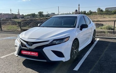 Toyota Camry, 2017 год, 2 650 000 рублей, 1 фотография