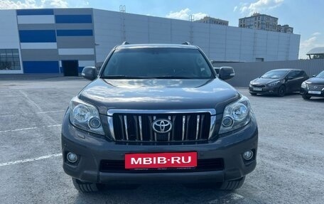 Toyota Land Cruiser Prado 150 рестайлинг 2, 2012 год, 3 350 000 рублей, 2 фотография