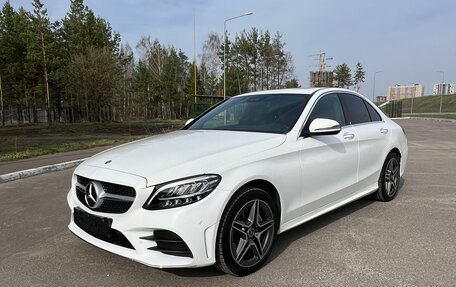 Mercedes-Benz C-Класс, 2018 год, 3 990 000 рублей, 1 фотография