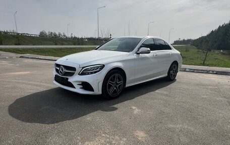 Mercedes-Benz C-Класс, 2018 год, 3 990 000 рублей, 4 фотография