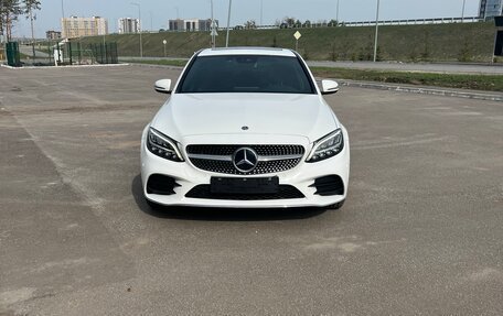 Mercedes-Benz C-Класс, 2018 год, 3 990 000 рублей, 9 фотография