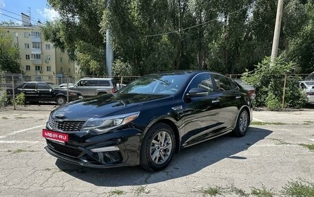 KIA Optima IV, 2019 год, 1 830 000 рублей, 2 фотография