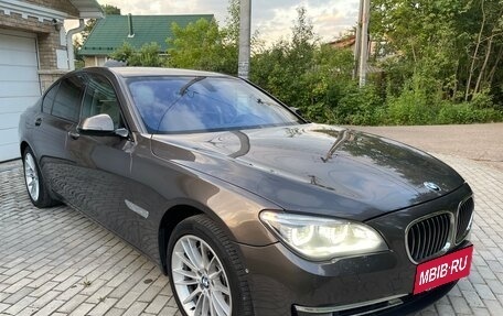 BMW 7 серия, 2012 год, 2 550 000 рублей, 4 фотография