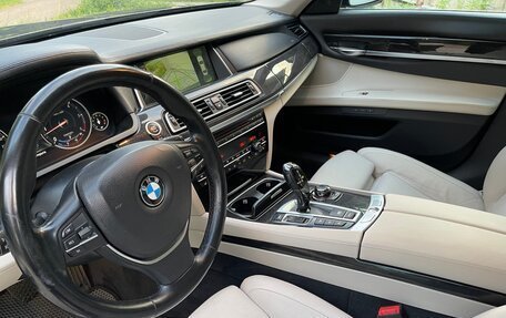 BMW 7 серия, 2012 год, 2 550 000 рублей, 15 фотография