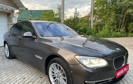 BMW 7 серия, 2012 год, 2 550 000 рублей, 7 фотография